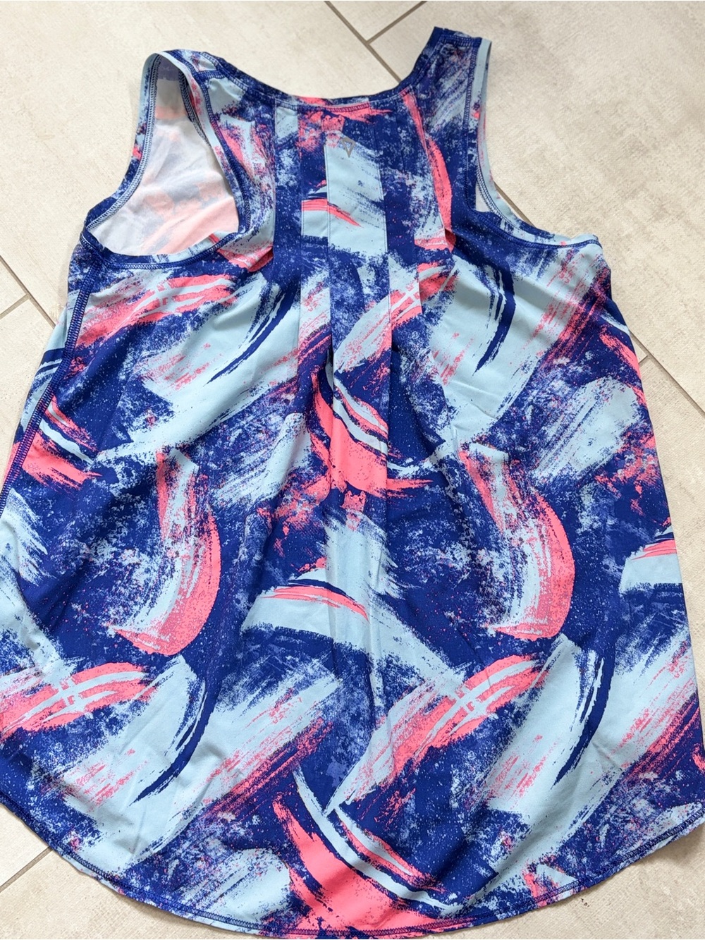 Ivivva Girls active tank top 8